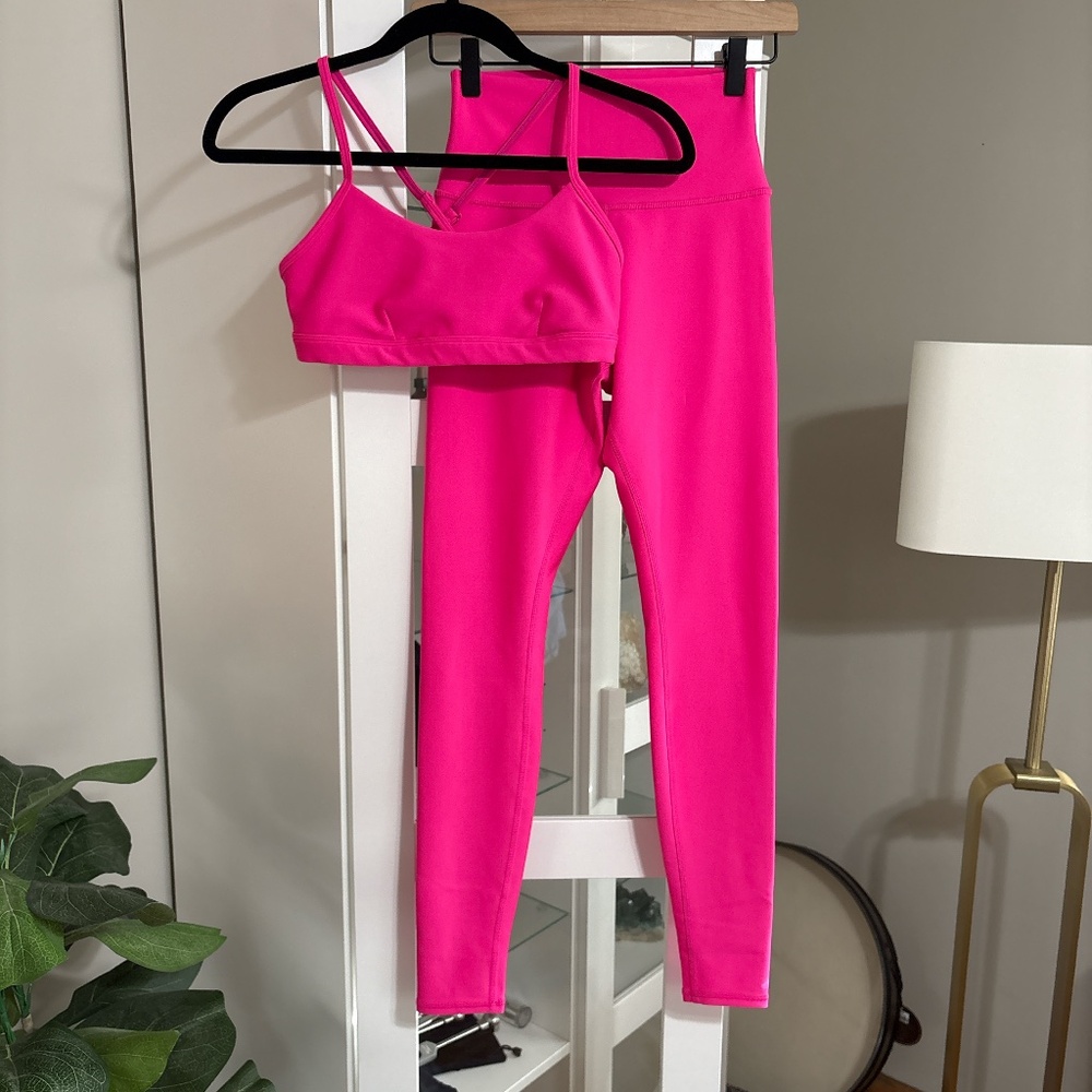 ALO Yoga Hot Pink Airlift Set High-Waist Legging + Intrigue Bra sz Small *As-Is*